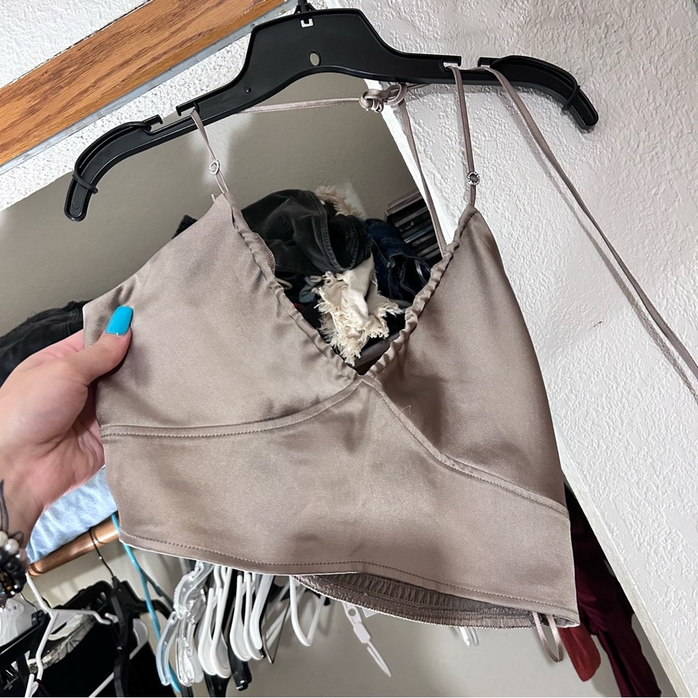 nwt garage satin taupe going out tank top